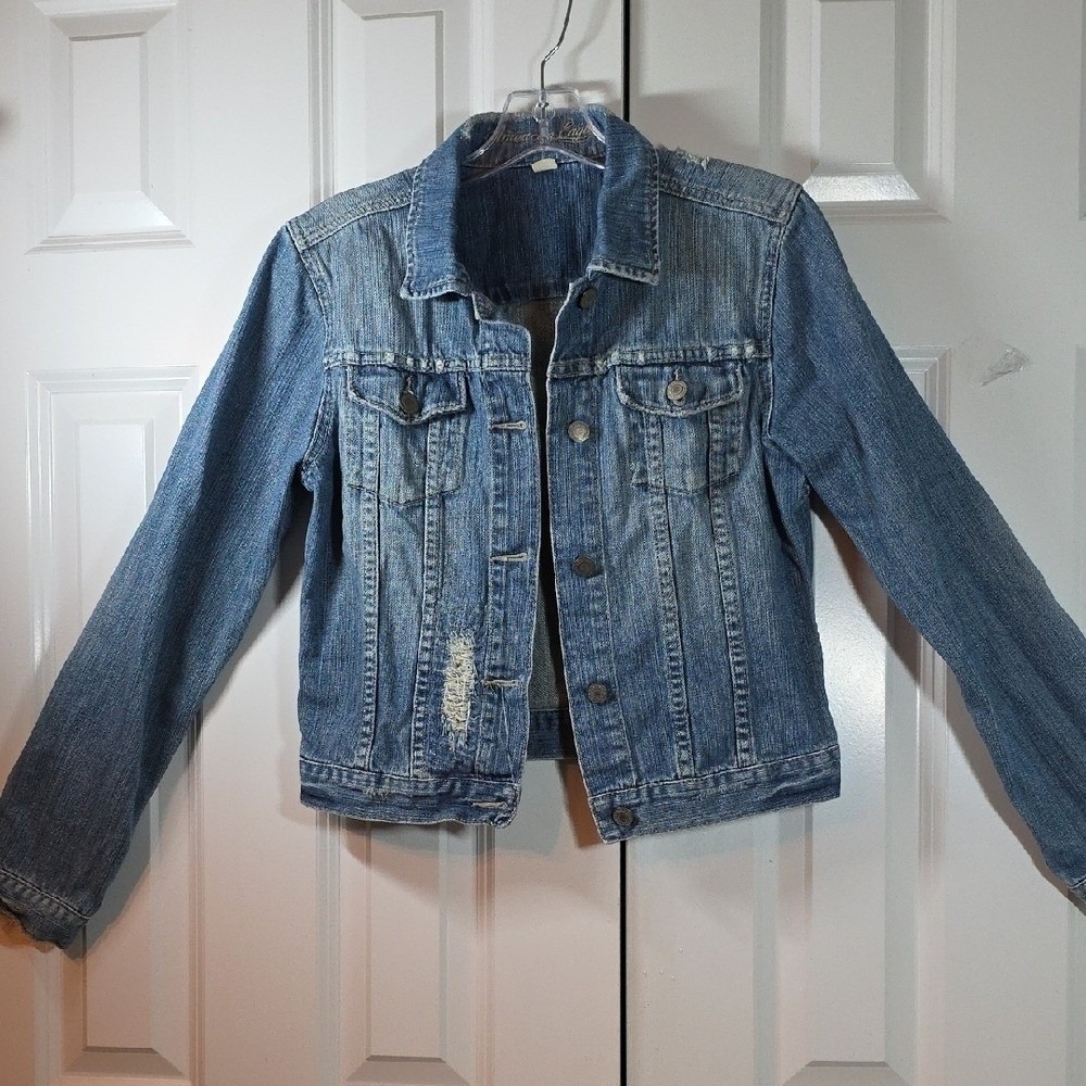 American Eagle Denim Jacket Womens M Blue Good Distressed Sequin Trucker Coat‎